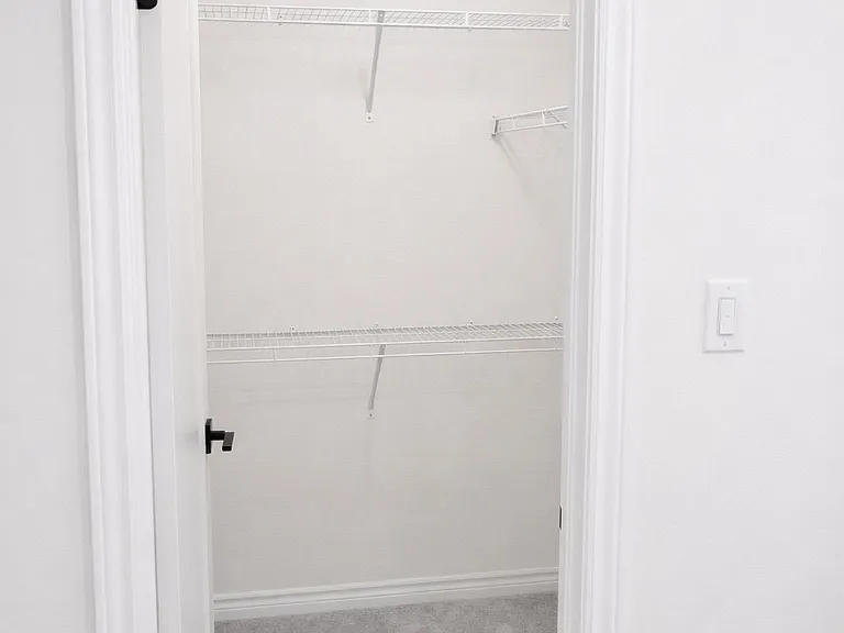 65 Barkerville Dr — Photo 27