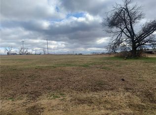 2199 Lake Pointe Cir, Blanchard, OK 73010