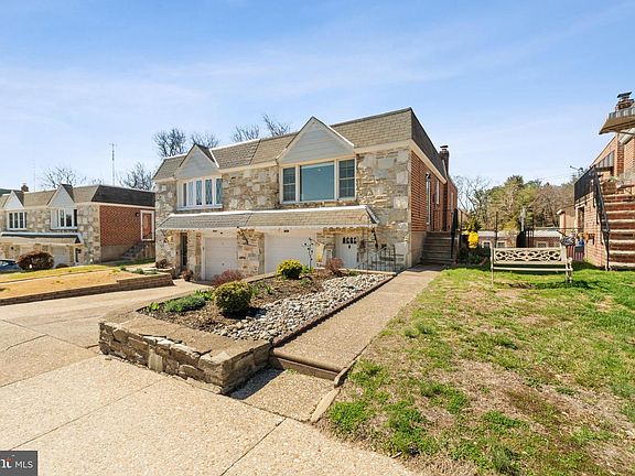 3rd image of 753 Claire Rd