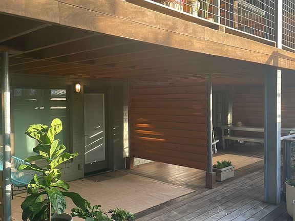 Faces east with tons of morning sunlight.