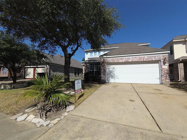 18418 Burgundy Sky Way — Photo 2