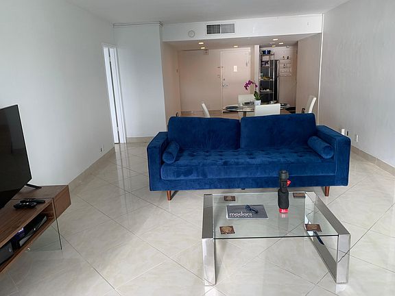 4th image of 1200 West Ave APT 806