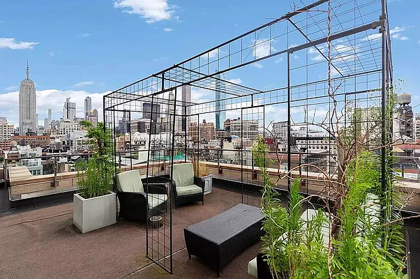 Rented by REAL New York | media 21