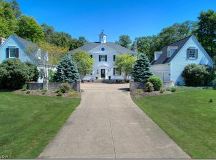 6925 Hunting Hollow Ln W, Hudson, OH 44236