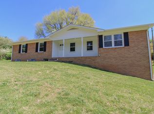 5427 Snake Creek Rd, Hillsville, VA 24343