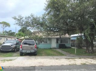 231 SW 4th St, Dania Beach, FL 33004