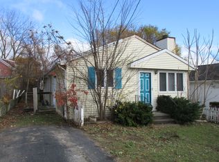 27 Ophelia St, Providence, RI 02909