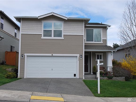 2nd image of 455 NW Stendahl Ct