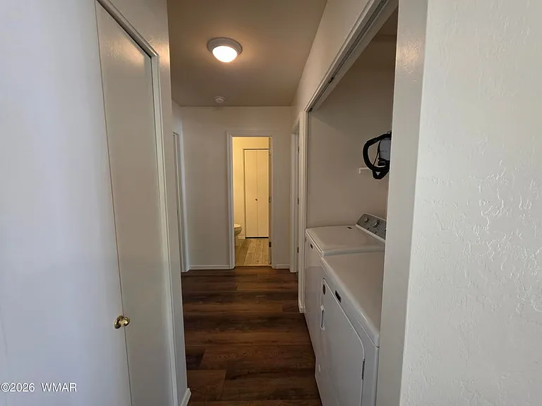 1721 W Hall St — Photo 4