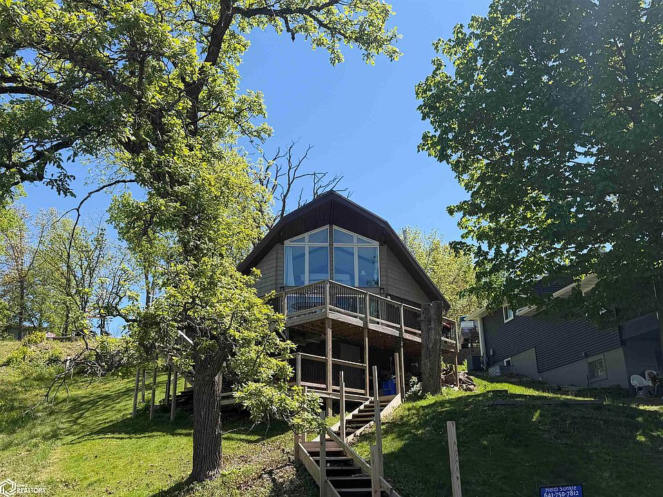 1st image of 1041 Lakeshore Dr