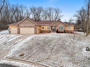 1765 Cascade Ct, Greenleaf, WI 54126