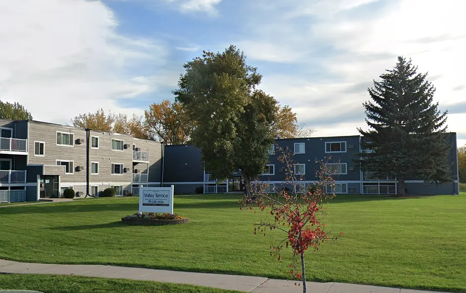 Building Photo 5