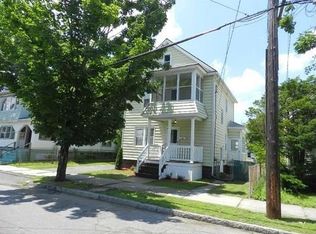 10 Home St, Springfield, MA 01104