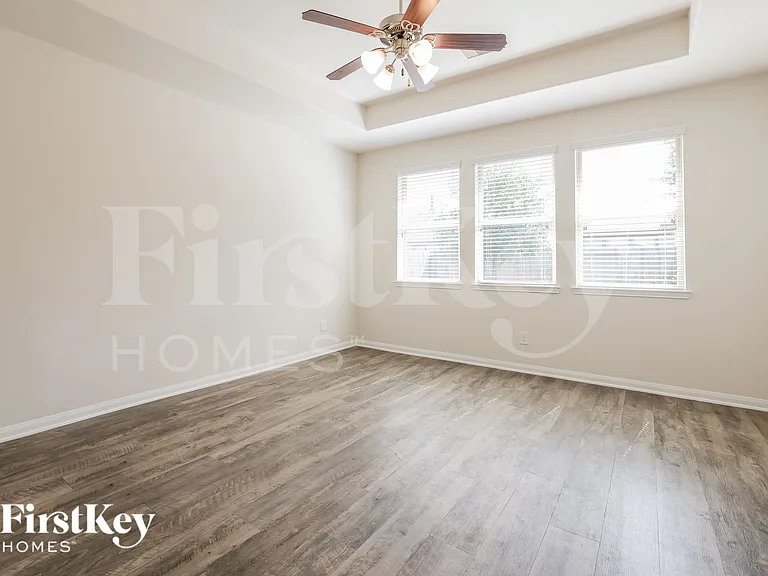 15645 All Star Dr — Photo 6