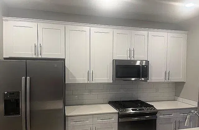 3 bed, 2.5 bath, 1710 sqft, $2,500 — Photo 3
