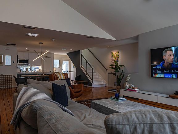 Main Floor - Living Room