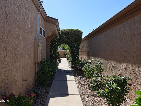 5th image of 13708 W COUNTRYSIDE Drive