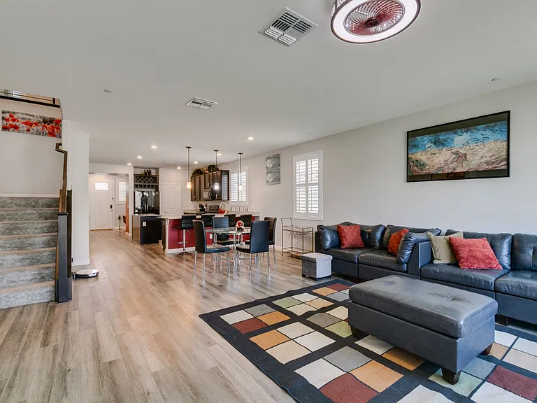 3496 Calentina Ave — Photo 16