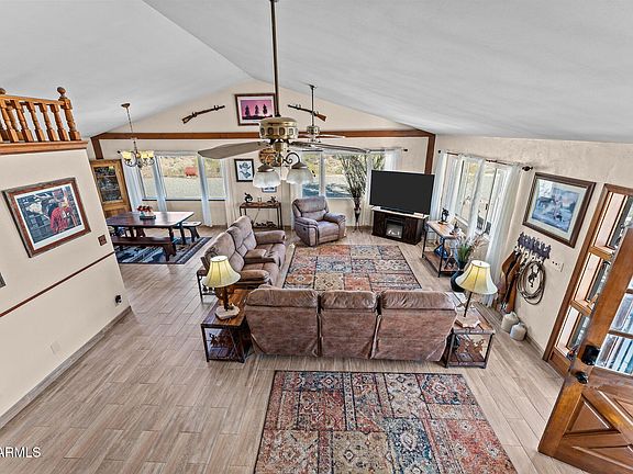 5th image of 20850 E TARA SPRINGS Road