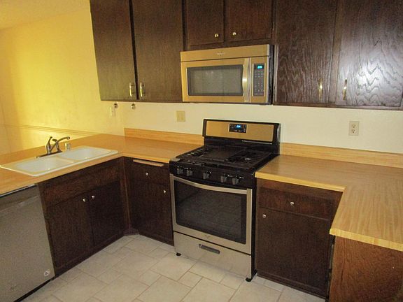 5th image of 25721 Leticia Dr