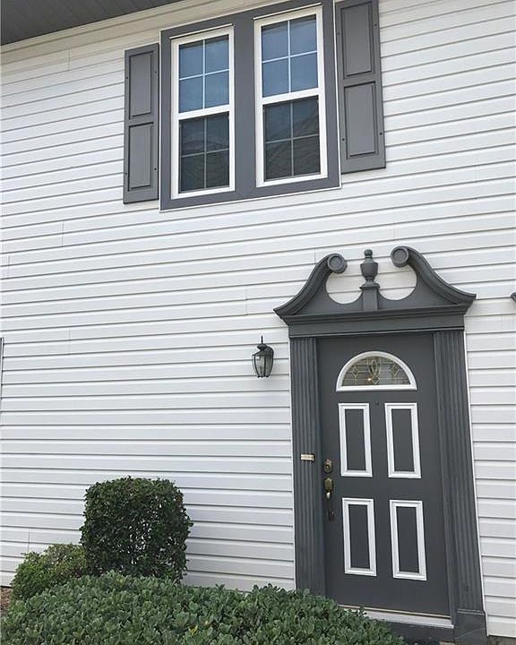 1st image of 139 Castilian Dr