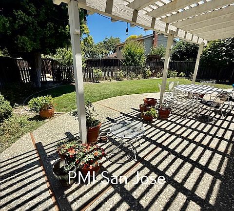 275 Salsbury Dr - Back_07182025