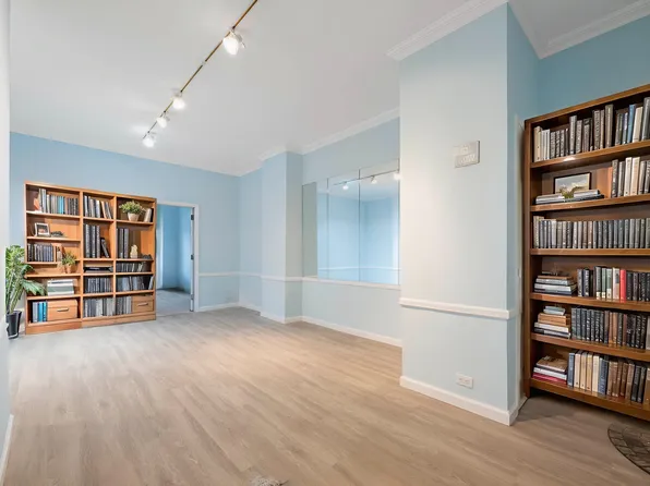 30 West 60th Street image 11 of 20