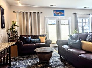 285B Plaza Dr #B, Chapel Hill, NC 27517