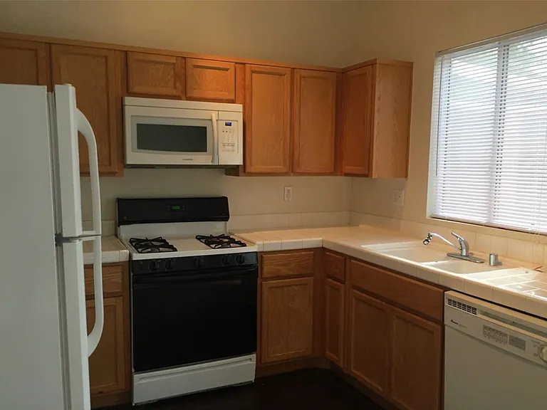 3621 Wild Willow St — Photo 12
