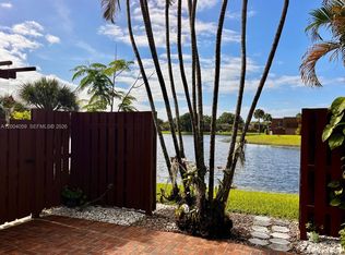 11912 SW 11th Ct, Davie, FL 33325
