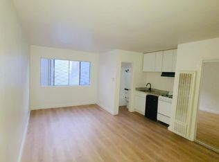 123 Park Pl APT 3, Venice, CA 90291