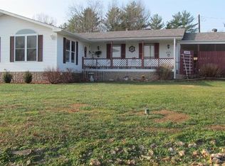 1649 Lakeshore Dr, Cuba, MO