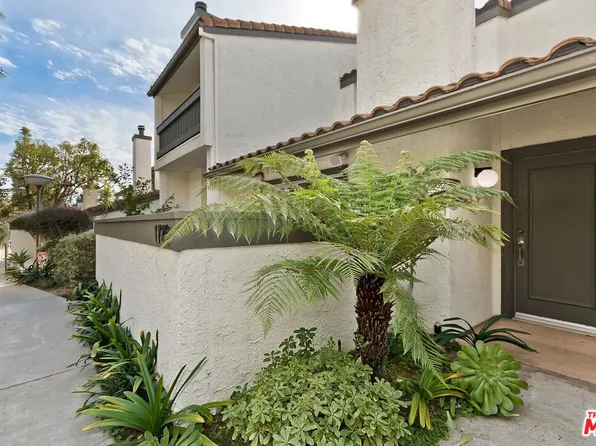 1726 Palisades Dr, Pacific Palisades, CA 90272