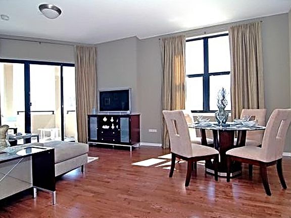 5th image of 1464 S Michigan Ave APT 2001