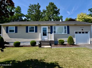 242 May Ave, Schenectady, NY 12303