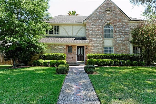 1st image of 15502 Alderete Dr