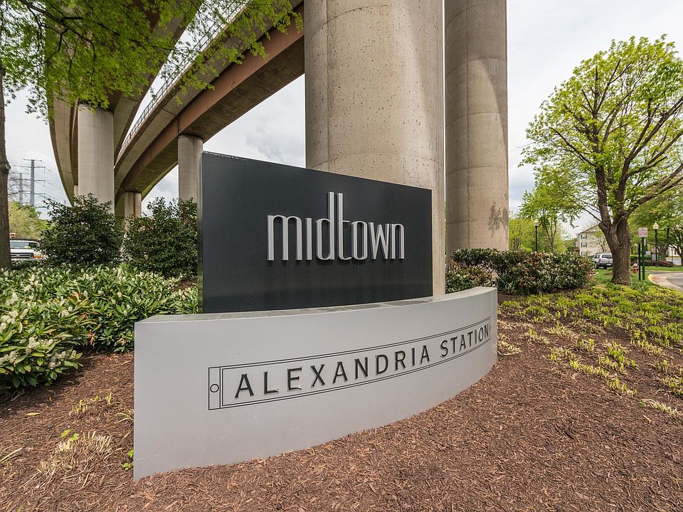 1st image of 2451 Midtown Avenue #1220