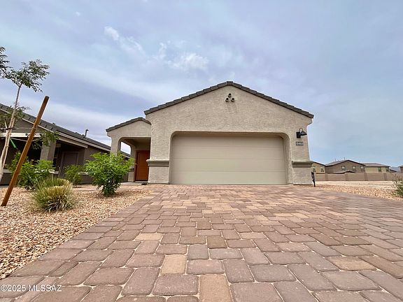 2nd image of 10460 W Thetford Ln