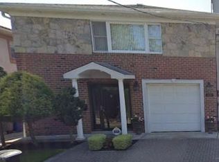 1480 160th St FLOOR 1, Whitestone, NY 11357