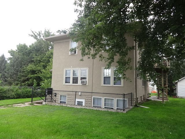 1st image of 518 Smith Ave S #1226d67ba