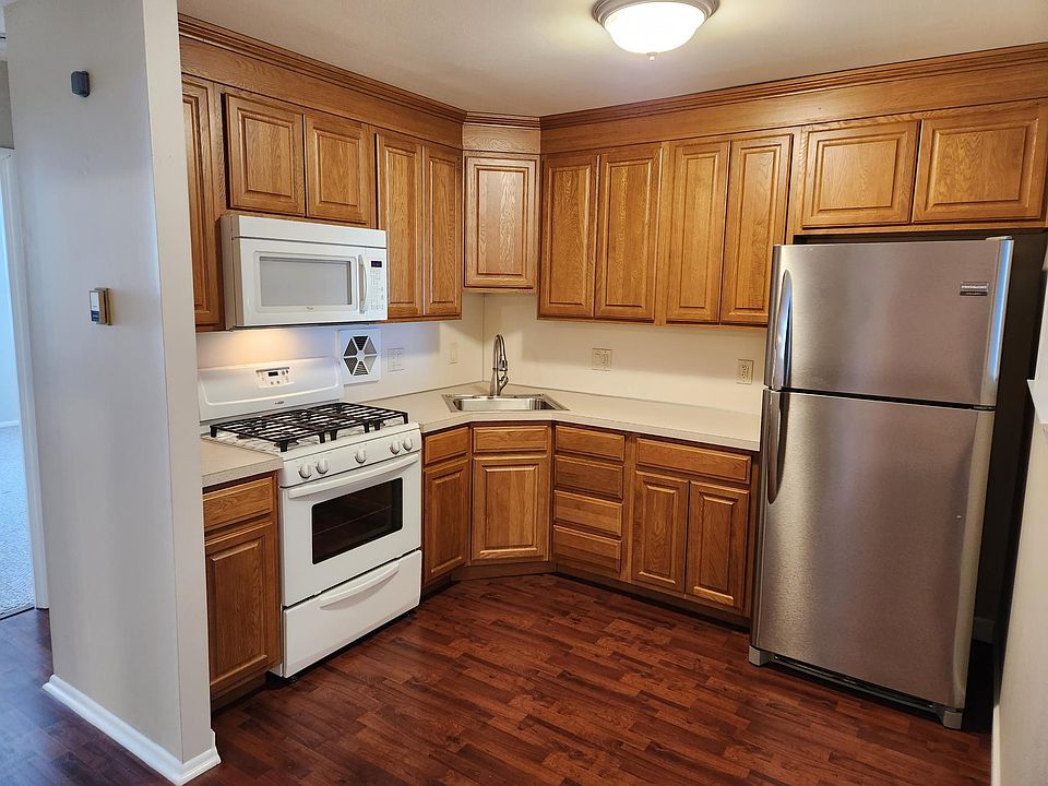 1st image of 9887 Frankford Ave #1