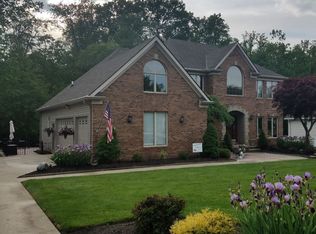 11168 Hempstead Ln, North Royalton, OH