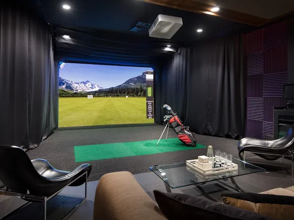 450 West 42nd Street image 12 of 23