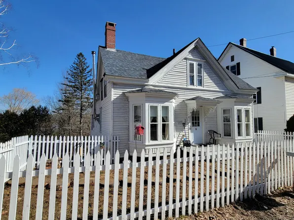 900 Main Street, Calais, ME 04619