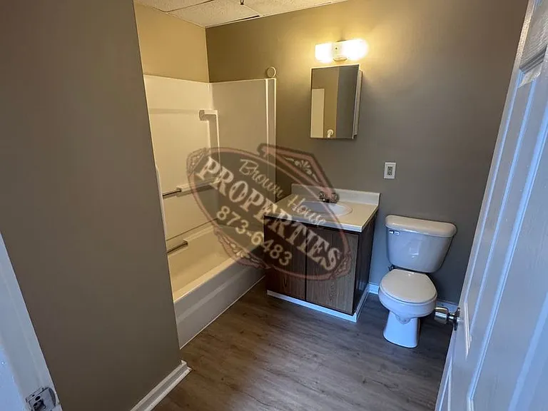54 Mountain Ave — Photo 2