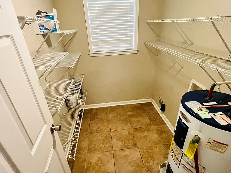 1101 Woodland Dr — Photo 5