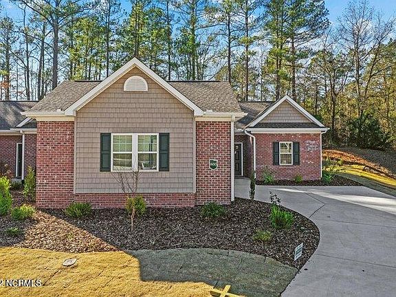 2nd image of 800 Lighthorse Cir