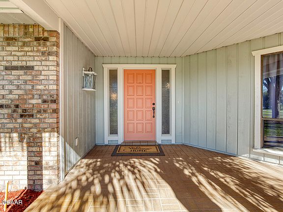 5th image of 446 N Pine Meadow Dr