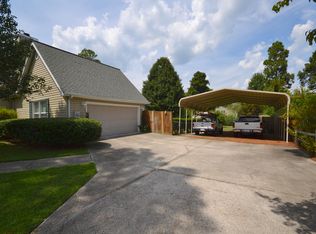 43 Wyoming Ct, Spring Lake, NC 28390