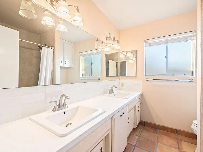 6412 Manchester Ln — Photo 17